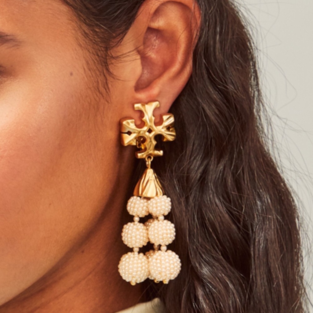 TORY BURCH • Roxanne Beaded Tassel Earrings - Picture 2 of 6